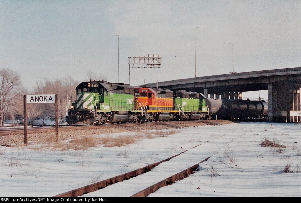 BNSF 7147 West